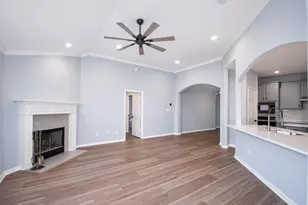 29000 Colonial Dr, Georgetown, TX 78628 - Photo 20