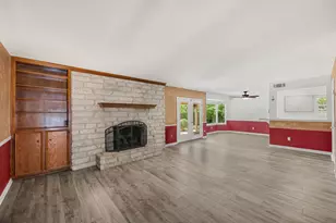 11506 D-K Ranch Rd, Austin, TX 78759 - Photo 4
