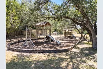 204 Deer Creek Circle, Dripping Springs, TX 78620 - Photo 28