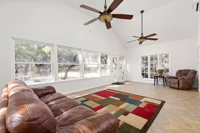204 Deer Creek Circle, Dripping Springs, TX 78620 - Photo 20