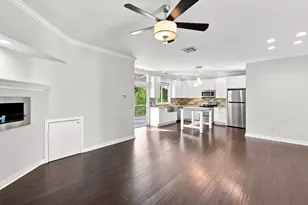 113 Lei Ct, Bastrop, TX 78602 - Photo 6