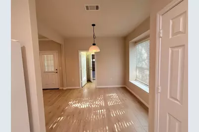 129 Essex Lane, Georgetown, TX 78633 - Photo 10