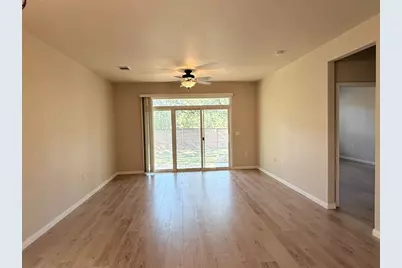 129 Essex Lane, Georgetown, TX 78633 - Photo 12