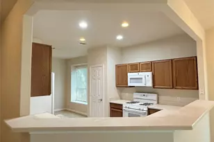 129 Essex Ln, Georgetown, TX 78633 - Photo 6