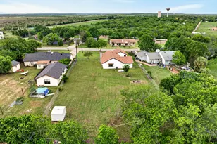 12212 Mustang Dr, Buda, TX 78610 - Photo 26