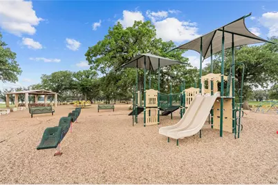 18804 Venture Drive, Point Venture, TX 78645 - Photo 14