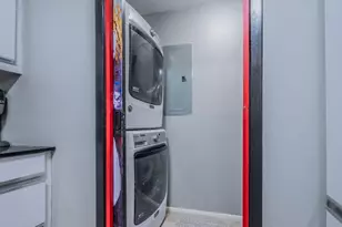 40 N Interstate 35 Hwy, Austin, TX 78701 - Photo 12