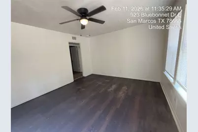 920-922 E Bluebonnet Drive, San Marcos, TX 78666 - Photo 4
