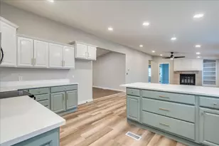 158 Shady Oaks Dr, Dale, TX 78616 - Photo 8