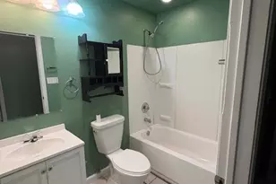 606 Guadalimar St, Lockhart, TX 78644 - Photo 8