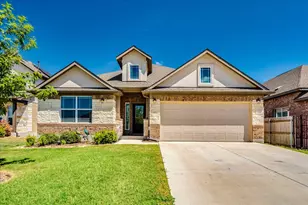 112 Ray Ct, Liberty Hill, TX 78642 - Photo 2