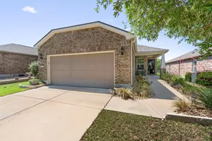 110 Hobby St, Georgetown, TX 78633 - Photo 2