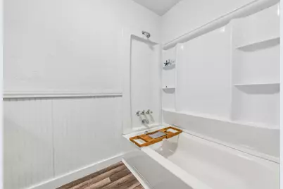 604 Avenue B, Lexington, TX 78947 - Photo 24