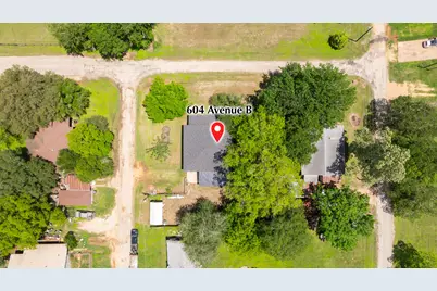 604 Avenue B, Lexington, TX 78947 - Photo 40