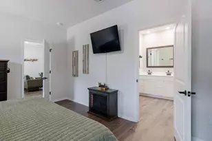 916 Scott Ct, Georgetown, TX 78626 - Photo 14