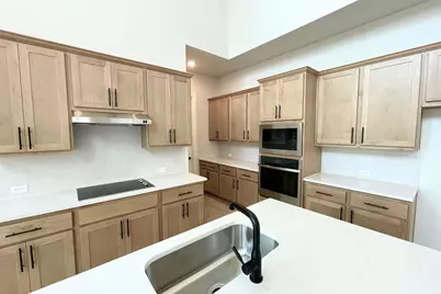 9609 Gladsome Path, Manor, TX 78653 - Photo 12