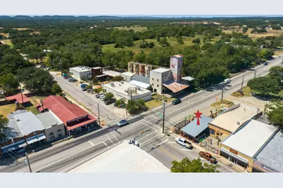 100 W Main Street, Johnson City, TX 78636 - Photo 22