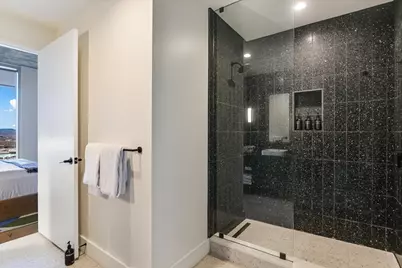 48 East Avenue #1711, Austin, TX 78701 - Photo 6