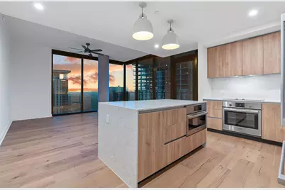 84 East Avenue #3809, Austin, TX 78701 - Photo 2