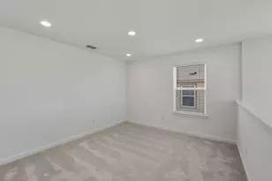 172 Golden Bell Wy, Buda, TX 78610 - Photo 16