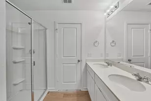 172 Golden Bell Wy, Buda, TX 78610 - Photo 14