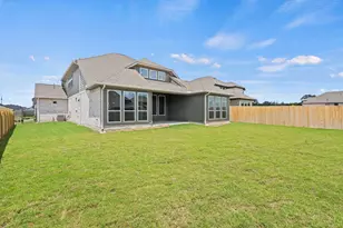 224 Pacific Grove Cir, Liberty Hill, TX 78642 - Photo 30
