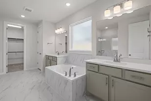 224 Pacific Grove Cir, Liberty Hill, TX 78642 - Photo 20