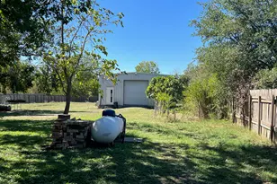 217 Green Pasture Dr, Hutto, TX 78634 - Photo 6