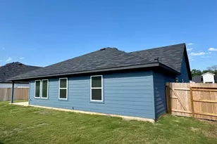 646 Grace Ln, Fredericksburg, TX 78624 - Photo 32