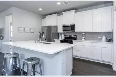 7516 Saginaw Drive, Austin, TX 78754 - Photo 10