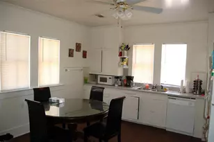 1905 David St, Austin, TX 78705 - Photo 8