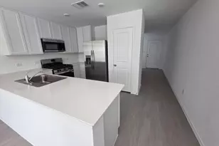 23425 Firelight Dr, Elgin, TX 78621 - Photo 4