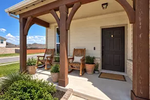 111 Bayberry Cir, Buda, TX 78610 - Photo 32