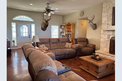 2401 County Road 130, Hutto, TX 78634 - Photo 18