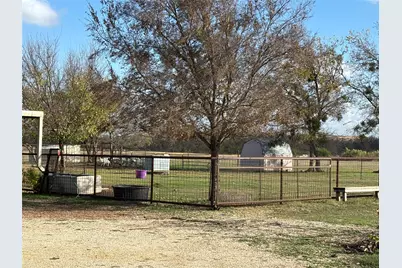 2401 County Road 130, Hutto, TX 78634 - Photo 12