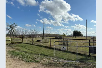2401 County Road 130, Hutto, TX 78634 - Photo 1