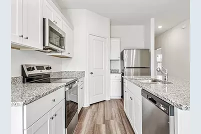 152 Mullen Way, Taylor, TX 76574 - Photo 8