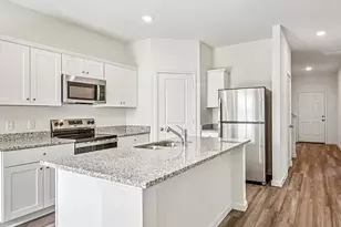 152 Mullen Wy, Taylor, TX 76574 - Photo 6