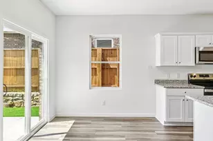 152 Mullen Wy, Taylor, TX 76574 - Photo 10