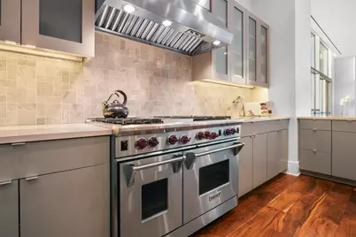 555 E 5th Street #3022, Austin, TX 78701 - Photo 16