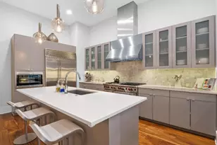 555 E 5th St, Austin, TX 78701 - Photo 10