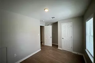 101 S Lockhart St, Manor, TX 78653 - Photo 14