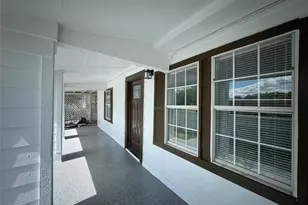 101 S Lockhart St, Manor, TX 78653 - Photo 2