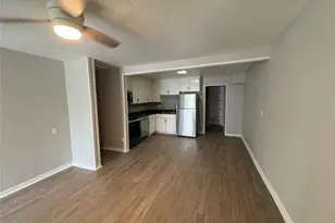 101 S Lockhart St, Manor, TX 78653 - Photo 6