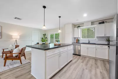 2505 Audubon Place, Austin, TX 78741 - Photo 12