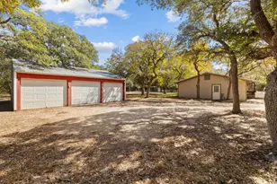 1151 Live Oak Trail, Liberty Hill, TX 78642 - Photo 30