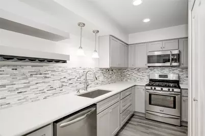 5900 Richard Carlton Boulevard, Austin, TX 78727 - Photo 22