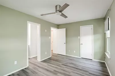 5900 Richard Carlton Boulevard, Austin, TX 78727 - Photo 8