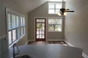 2102 Townes Ln, Austin, TX 78703 - Photo 4