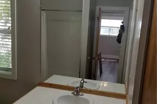 2102 Townes Ln, Austin, TX 78703 - Photo 10
